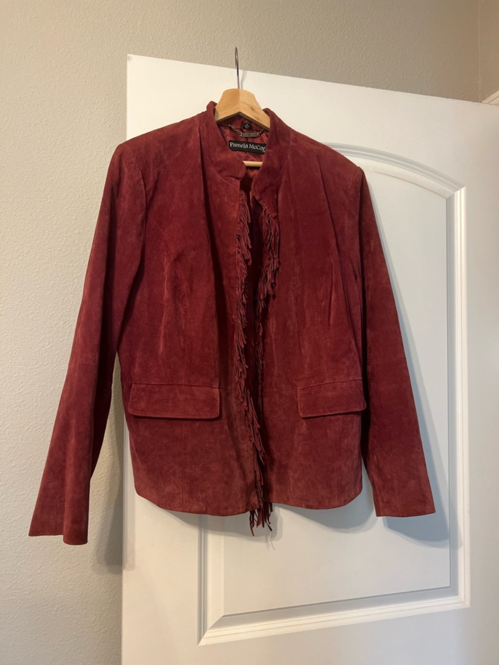 Pamela McCoy Women's Suede Fringe Jacket - Burgundy